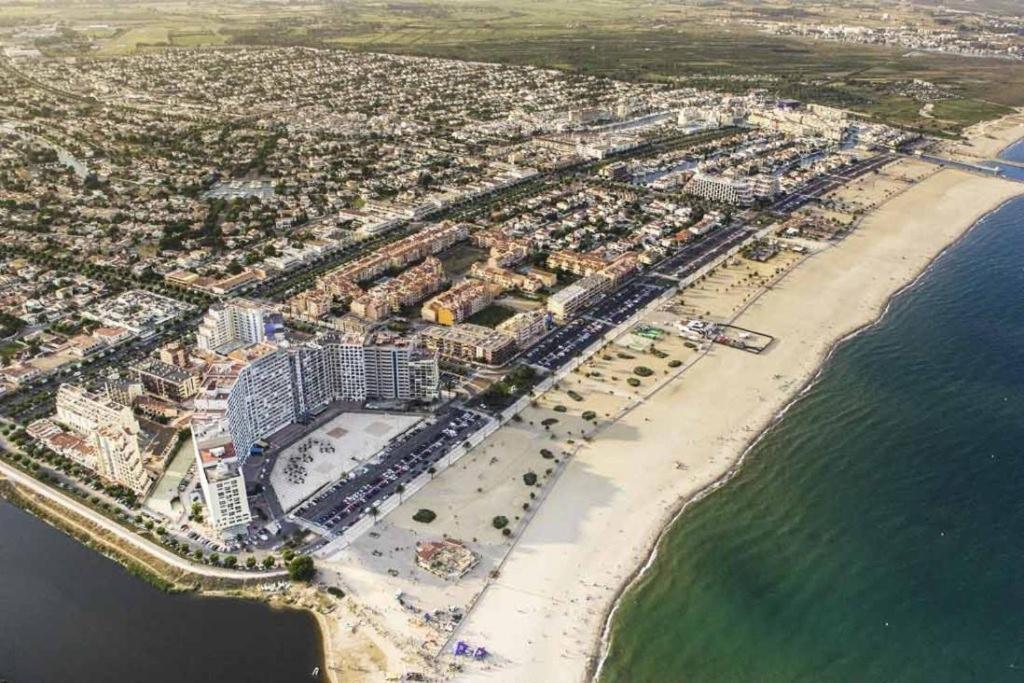 Costa Brava Acollidor Apartament Amb Gran Terrassa Per A 3 Persones Castello  D'Empuries Luaran gambar